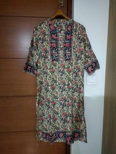 Floral Pintresety Kurta Set💗