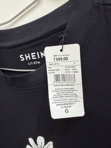 Shein Black Daisy Print T-Shirt