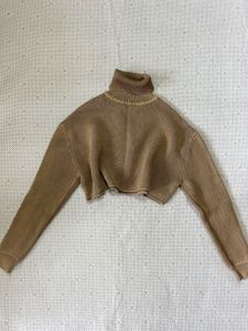 crop knit sweater