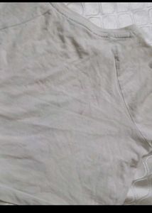 white baby tee with having i hate everyone..
