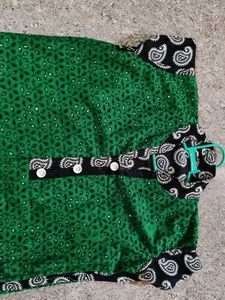 Green Kurta with Black Paisley Print