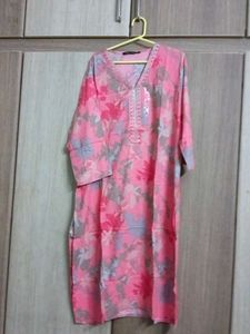 Floral Print Kurta lenght 43 with pocket