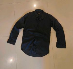 Classic Black Men's Shirt