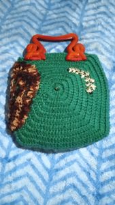 Makkey's crafted hand purse, just stunning...