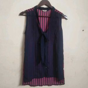 Chic Navy Blue Sleeveless Top