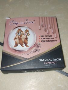 Compact &amp; Lipstick Combo New Totally,  4 Shade H
