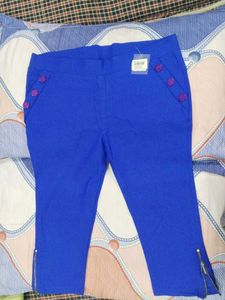 Royal Blue Button Detail pants ( capri)