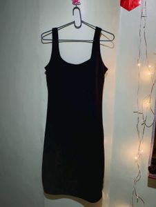 🖤 New Bodycon Dress+Chic Earrings