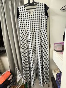 Chic Black &amp; White Gingham Dress