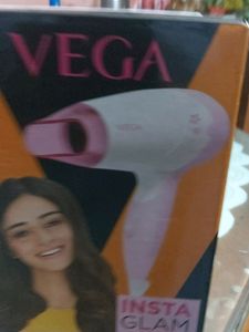 VEGA INSTA GLAM 1000 HAIR DRYER