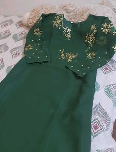 Emerald Green Embroidered Kurta Set
