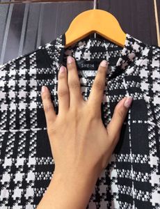 Chic Plaid Crop Top &amp; Skirt Set
