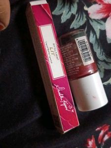 my glamm liquid lipstick and nail polish