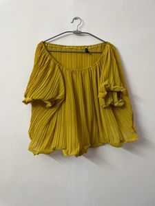 YELLOW RUFFLED TOP