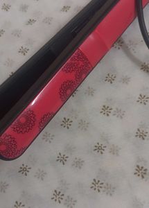 Nova SalonStraight Control Hair Straightener