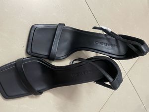 Minimalist Black Heels