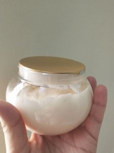ORIFLAME Milk &amp; Honey GOLD LOTION