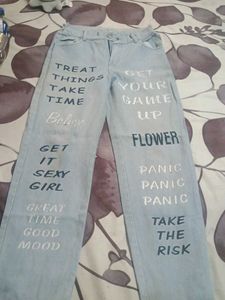 Light Wash Graphic Print Jeans