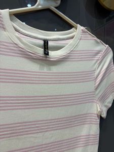 Cream &amp; Pink Striped Cropped Tee