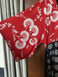 Stylish Red &amp; Black Print Tunic Top