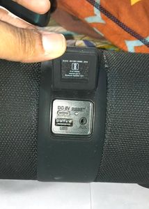 boAt Stone 1200F, Upto 6 to 9Hrs Battery (in Mids)