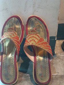 Embellished Ethnic Slippers