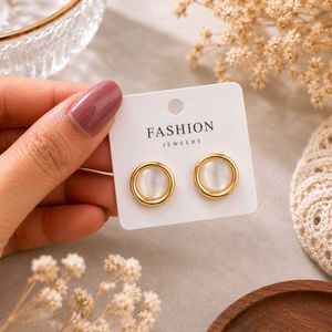 Elegant Gold Tone Cat Eye Earrings