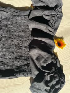 Black Off-Shoulder Puff Sleeve Top