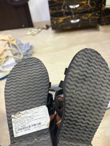 Fabindia Black Leather flats