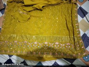Beautiful Embellished Kurta Set
