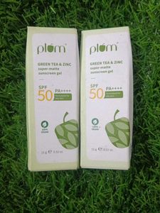 2 mini Plum Green Tea & Zinc Sunscreen Gel SPF 50