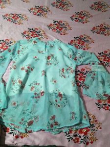 Girls Top