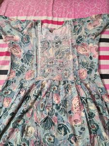 Beautiful Floral Print Kurta