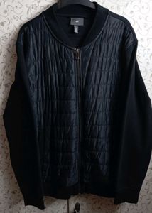 H&amp;M Men Black Quilted Bomber Jacket