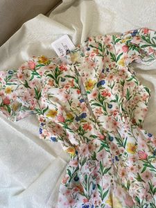 off Floral Print cut out top.