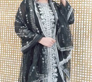 Black pakistani stiched suit with beautiful dupatt