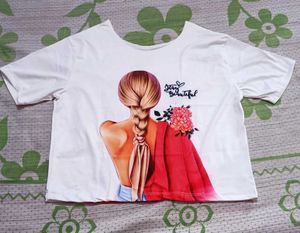 Trendy Graphic T-Shirt "Stay Beautiful"