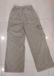 Trendy Cargo Pants - Beige