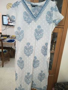 Beautiful Blue and White Kurta Set
