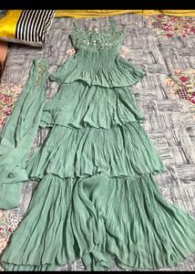 mermaid kurta set with mirror work