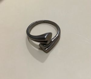 Minimalist Ring