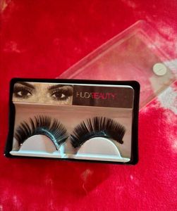 Dramatic False Eyelashes