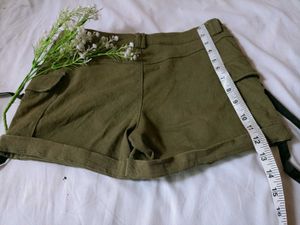 Beutiful Cargo Short