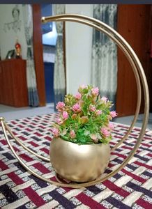 Brand New*** Flower 🌼 Pot Circular Design