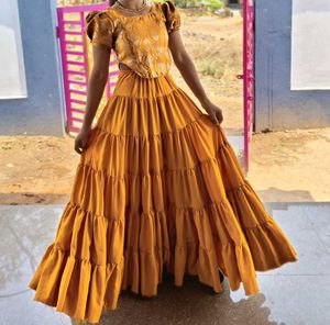 frill skirt with corset top