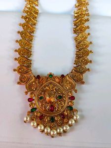 Stunning Gold Toned Peacock Necklace