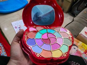 Heart Shaped Compact Powder