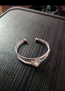Elegant Pearl & Crystal Bangle