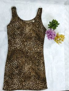 Sleevesless Tank Top