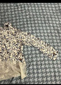 Chic Printed Flowy Top